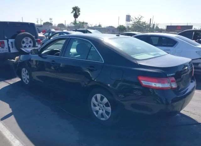 Photo 2 VIN: 4T4BF3EK8BR213181 - TOYOTA CAMRY 