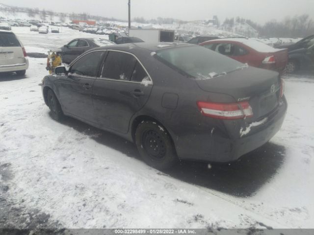 Photo 2 VIN: 4T4BF3EK8BR216856 - TOYOTA CAMRY 