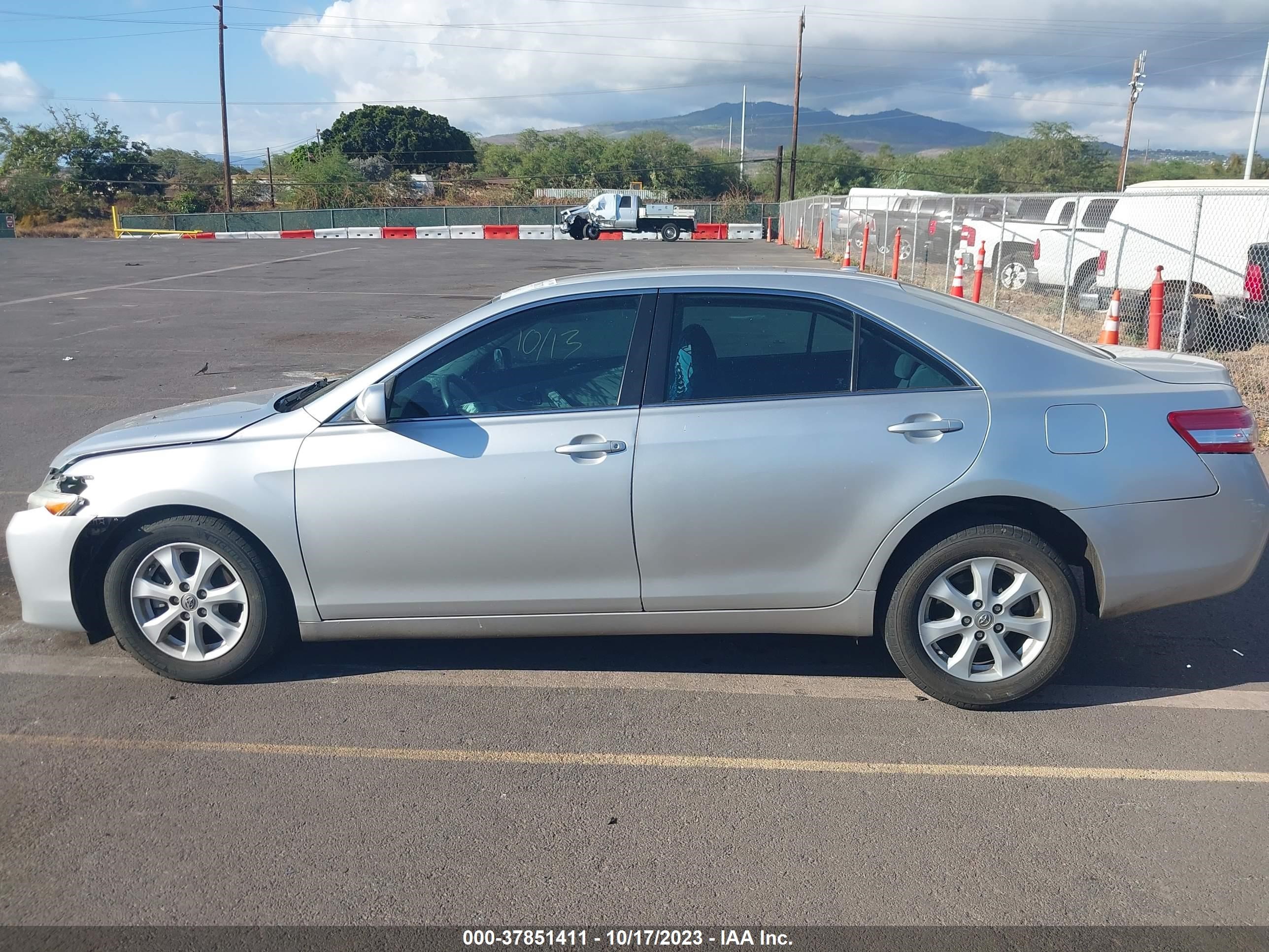 Photo 14 VIN: 4T4BF3EK8BR219272 - TOYOTA CAMRY 