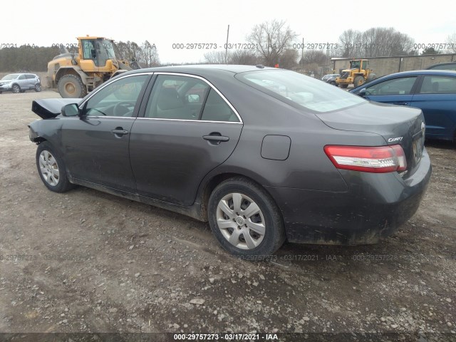 Photo 2 VIN: 4T4BF3EK9AR001243 - TOYOTA CAMRY 