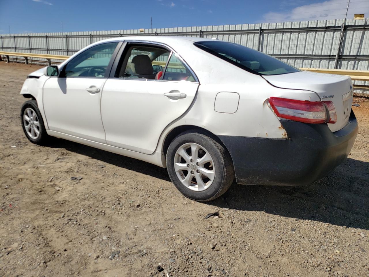 Photo 1 VIN: 4T4BF3EK9BR089048 - TOYOTA CAMRY 