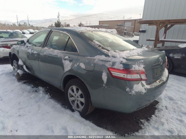 Photo 2 VIN: 4T4BF3EK9BR090281 - TOYOTA CAMRY 