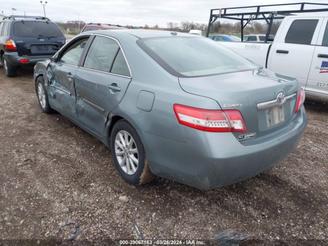 Photo 2 VIN: 4T4BF3EK9BR099837 - TOYOTA CAMRY 