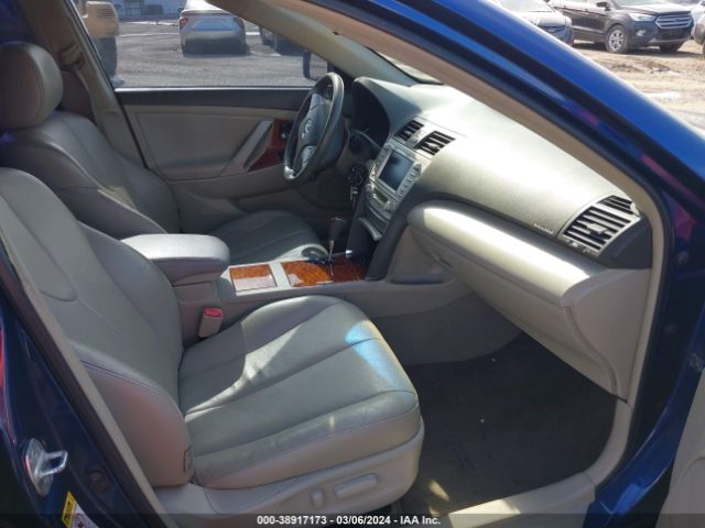 Photo 4 VIN: 4T4BF3EK9BR109752 - TOYOTA CAMRY 