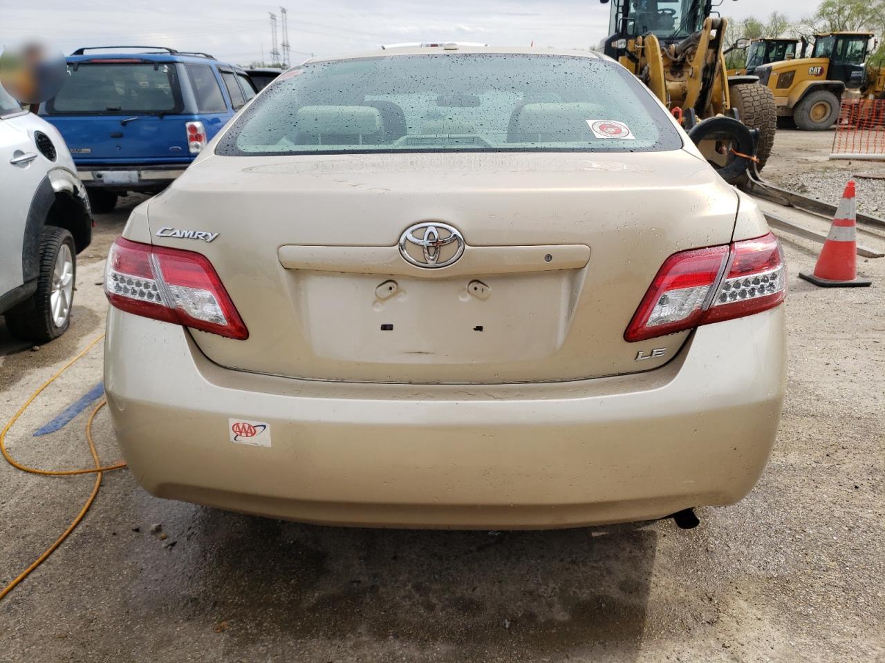 Photo 5 VIN: 4T4BF3EK9BR112926 - TOYOTA CAMRY 