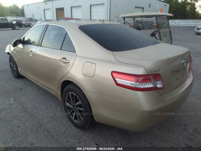 Photo 2 VIN: 4T4BF3EK9BR114031 - TOYOTA CAMRY 