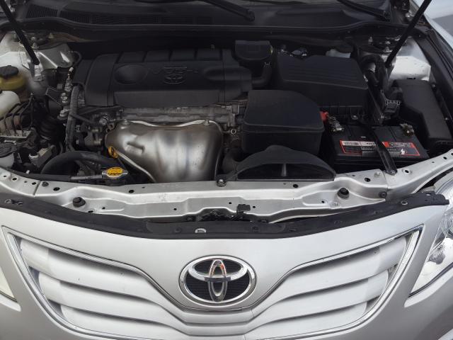 Photo 6 VIN: 4T4BF3EK9BR121805 - TOYOTA CAMRY BASE 