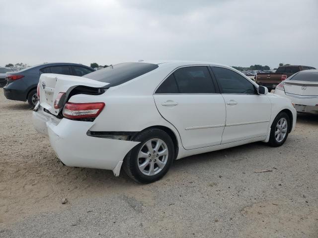 Photo 2 VIN: 4T4BF3EK9BR139656 - TOYOTA CAMRY 