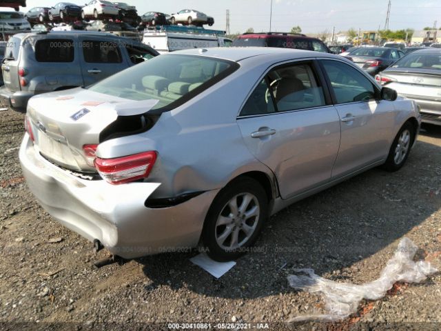 Photo 3 VIN: 4T4BF3EK9BR144453 - TOYOTA CAMRY 