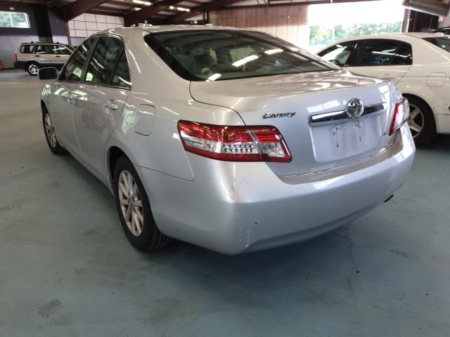 Photo 2 VIN: 4T4BF3EK9BR162001 - TOYOTA CAMRY BASE 