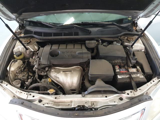 Photo 6 VIN: 4T4BF3EK9BR162001 - TOYOTA CAMRY BASE 