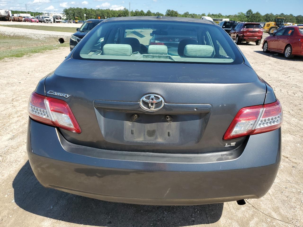 Photo 5 VIN: 4T4BF3EK9BR162290 - TOYOTA CAMRY 