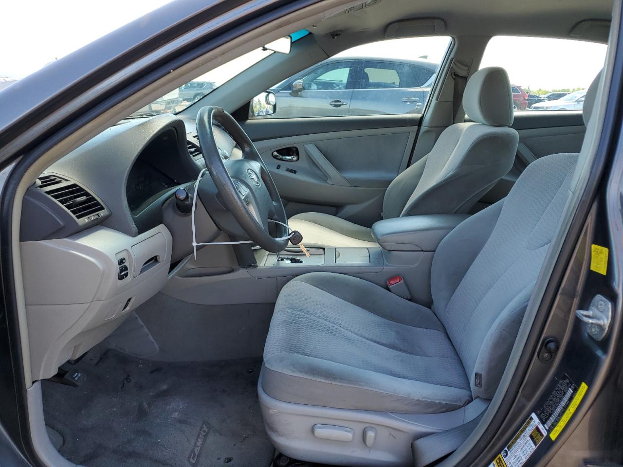 Photo 6 VIN: 4T4BF3EK9BR162290 - TOYOTA CAMRY 