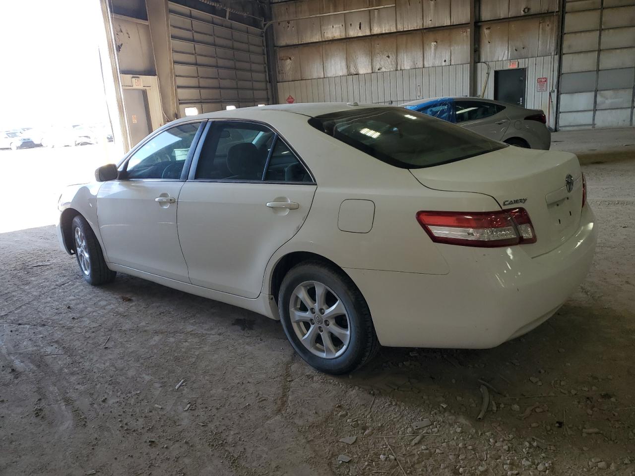 Photo 1 VIN: 4T4BF3EK9BR169465 - TOYOTA CAMRY 