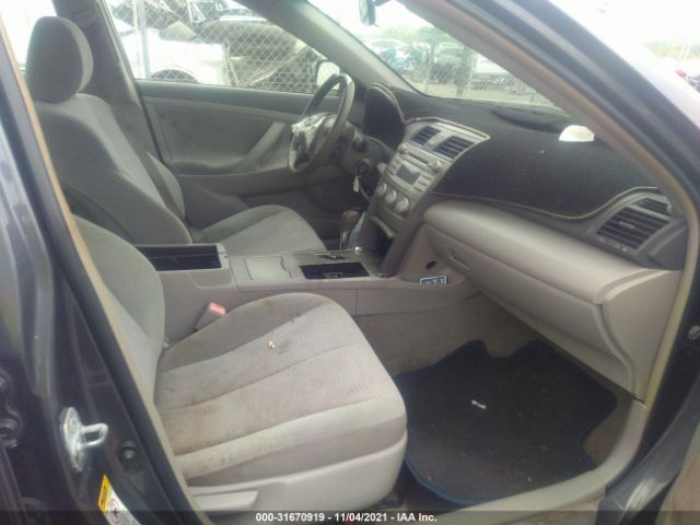 Photo 4 VIN: 4T4BF3EK9BR169594 - TOYOTA CAMRY 