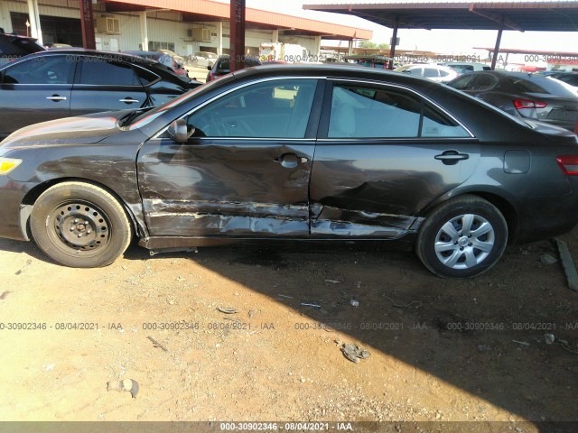 Photo 5 VIN: 4T4BF3EK9BR169689 - TOYOTA CAMRY 