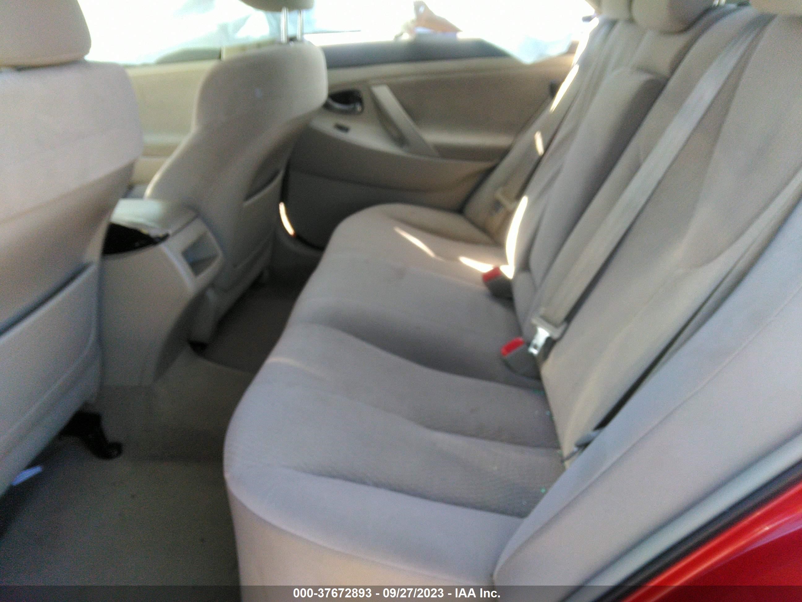 Photo 7 VIN: 4T4BF3EK9BR172530 - TOYOTA CAMRY 