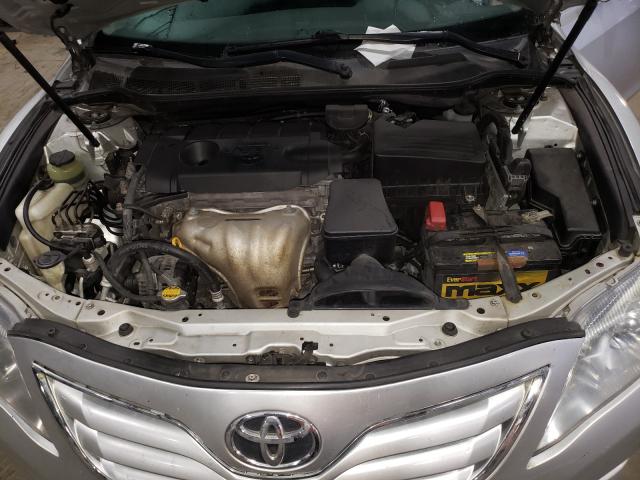 Photo 6 VIN: 4T4BF3EK9BR172950 - TOYOTA CAMRY BASE 