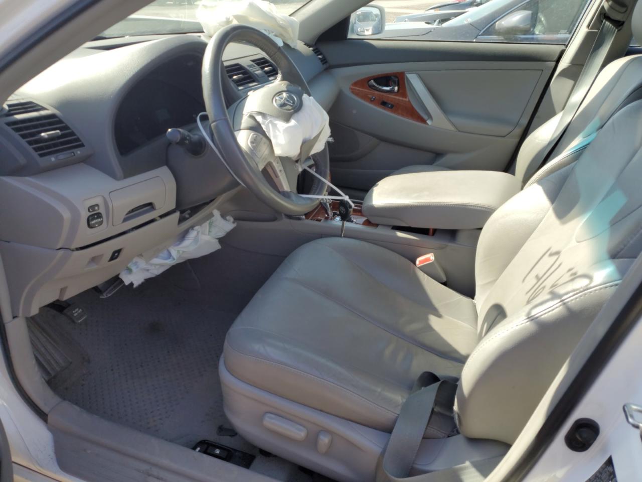 Photo 6 VIN: 4T4BF3EK9BR176528 - TOYOTA CAMRY 