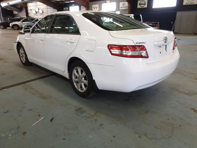 Photo 2 VIN: 4T4BF3EK9BR181566 - TOYOTA CAMRY BASE 