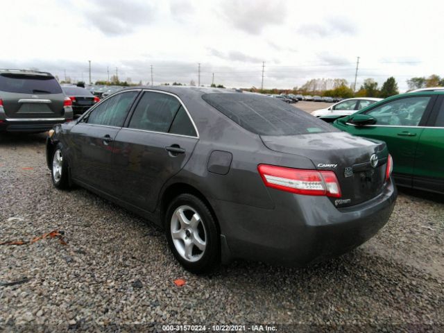 Photo 2 VIN: 4T4BF3EK9BR190848 - TOYOTA CAMRY 