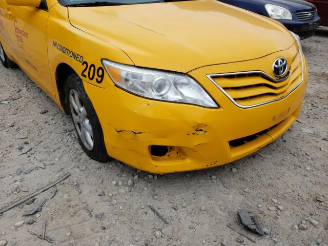 Photo 8 VIN: 4T4BF3EK9BR211410 - TOYOTA CAMRY BASE 