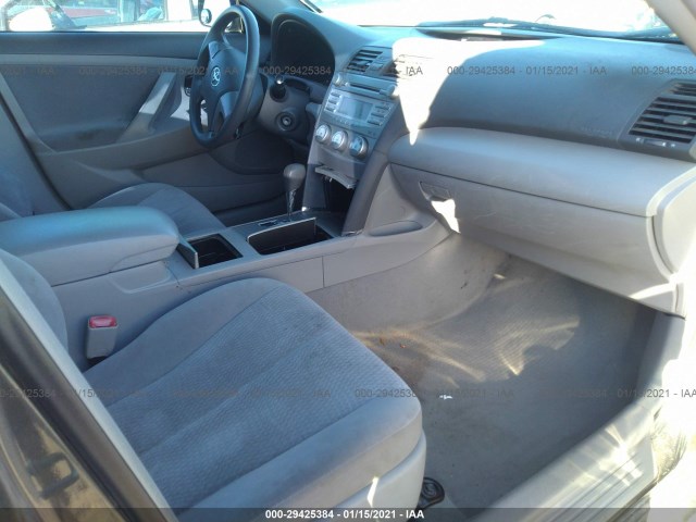 Photo 4 VIN: 4T4BF3EKXAR008394 - TOYOTA CAMRY 