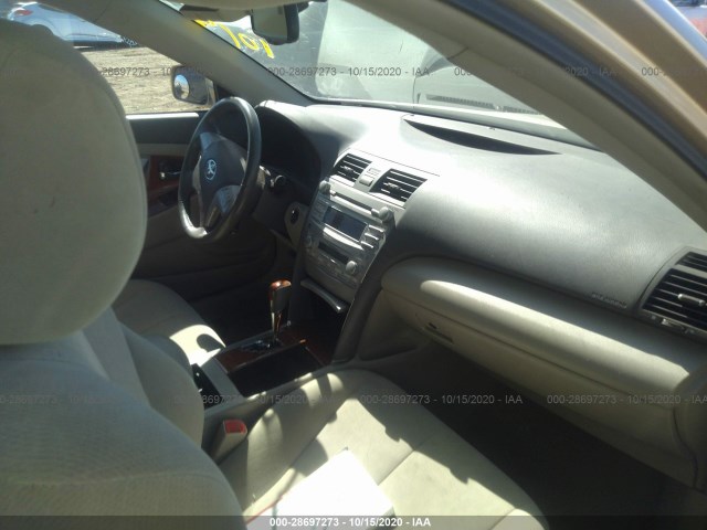 Photo 4 VIN: 4T4BF3EKXAR054890 - TOYOTA CAMRY 