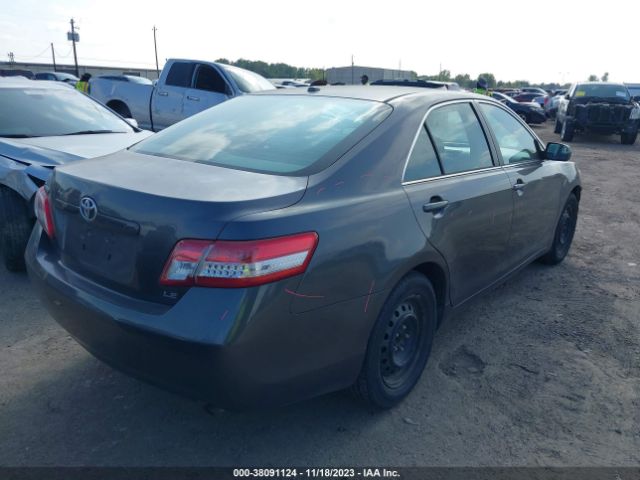 Photo 3 VIN: 4T4BF3EKXAR061869 - TOYOTA CAMRY 