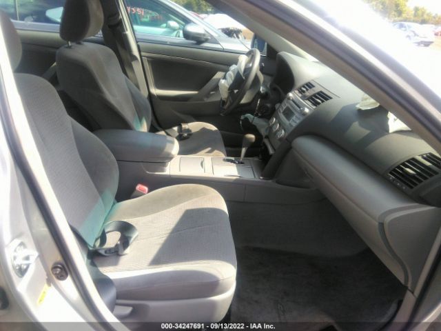 Photo 4 VIN: 4T4BF3EKXAR084598 - TOYOTA CAMRY 