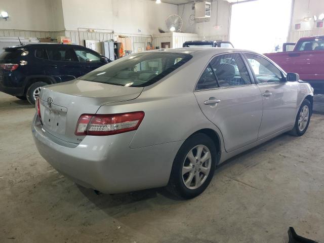 Photo 2 VIN: 4T4BF3EKXBR102258 - TOYOTA CAMRY 