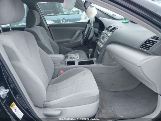 Photo 4 VIN: 4T4BF3EKXBR103832 - TOYOTA CAMRY 