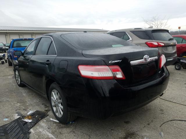 Photo 2 VIN: 4T4BF3EKXBR117813 - TOYOTA CAMRY BASE 