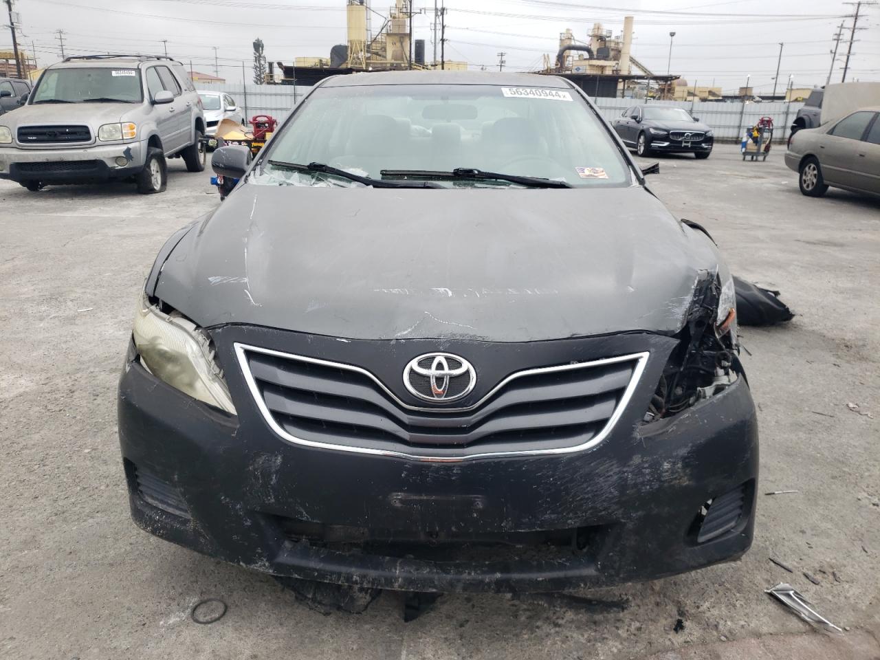 Photo 4 VIN: 4T4BF3EKXBR132702 - TOYOTA CAMRY 