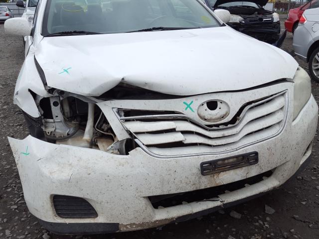 Photo 8 VIN: 4T4BF3EKXBR172374 - TOYOTA CAMRY BASE 