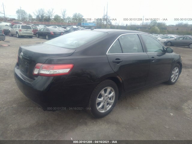 Photo 3 VIN: 4T4BF3EKXBR181320 - TOYOTA CAMRY 