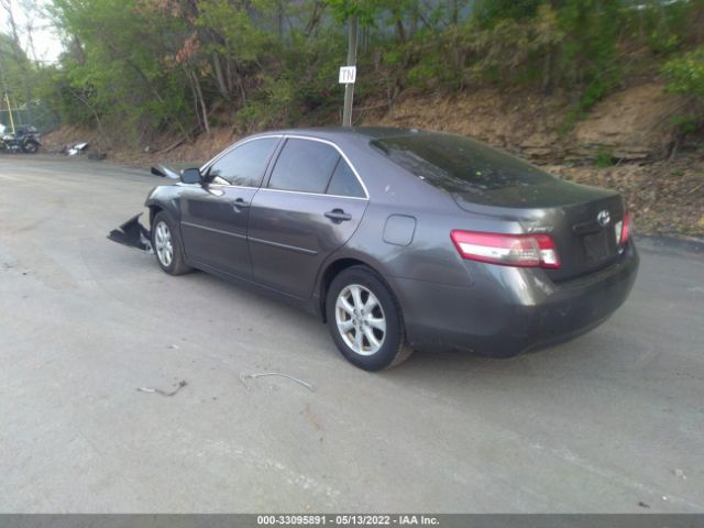 Photo 2 VIN: 4T4BF3EKXBR201355 - TOYOTA CAMRY 