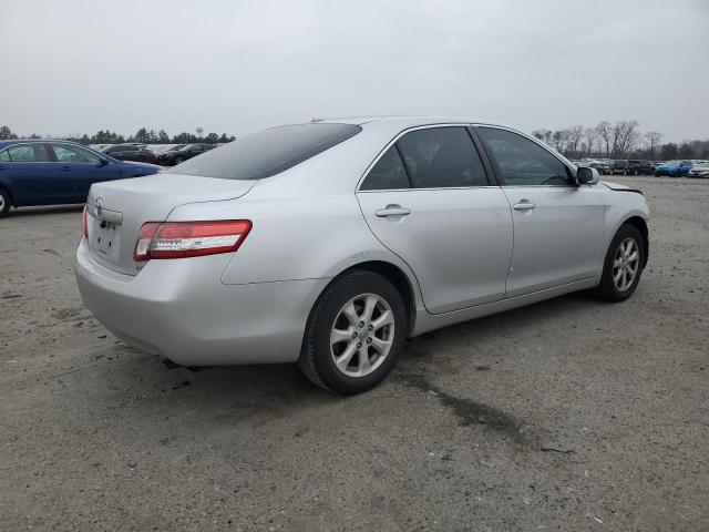 Photo 2 VIN: 4T4BF3EKXBR211755 - TOYOTA CAMRY BASE 