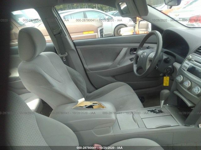 Photo 4 VIN: 4T4BF3EKXBR219483 - TOYOTA CAMRY 