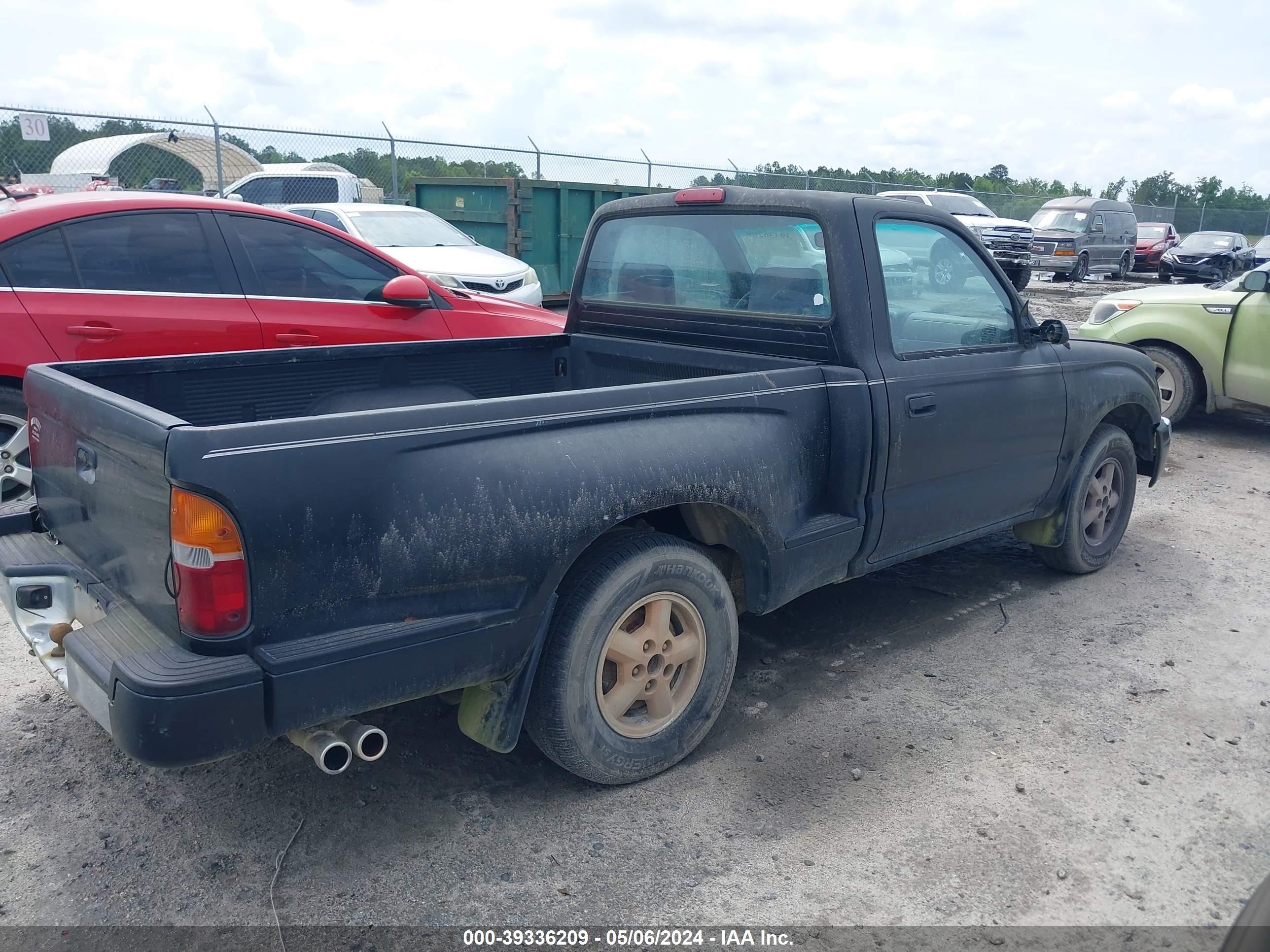 Photo 3 VIN: 4TANL42N0YZ647367 - TOYOTA TACOMA 