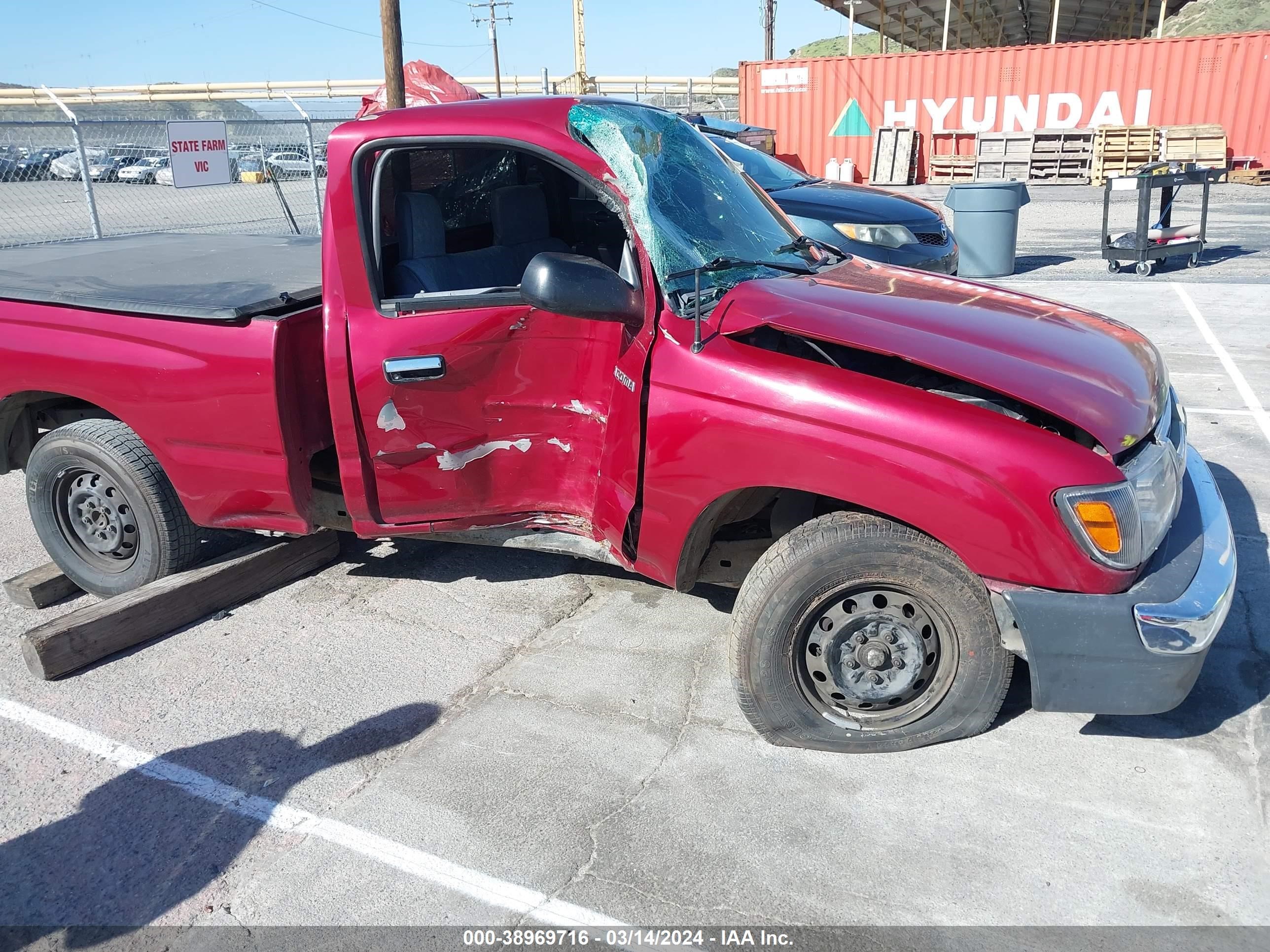 Photo 5 VIN: 4TANL42N1YZ629735 - TOYOTA TACOMA 