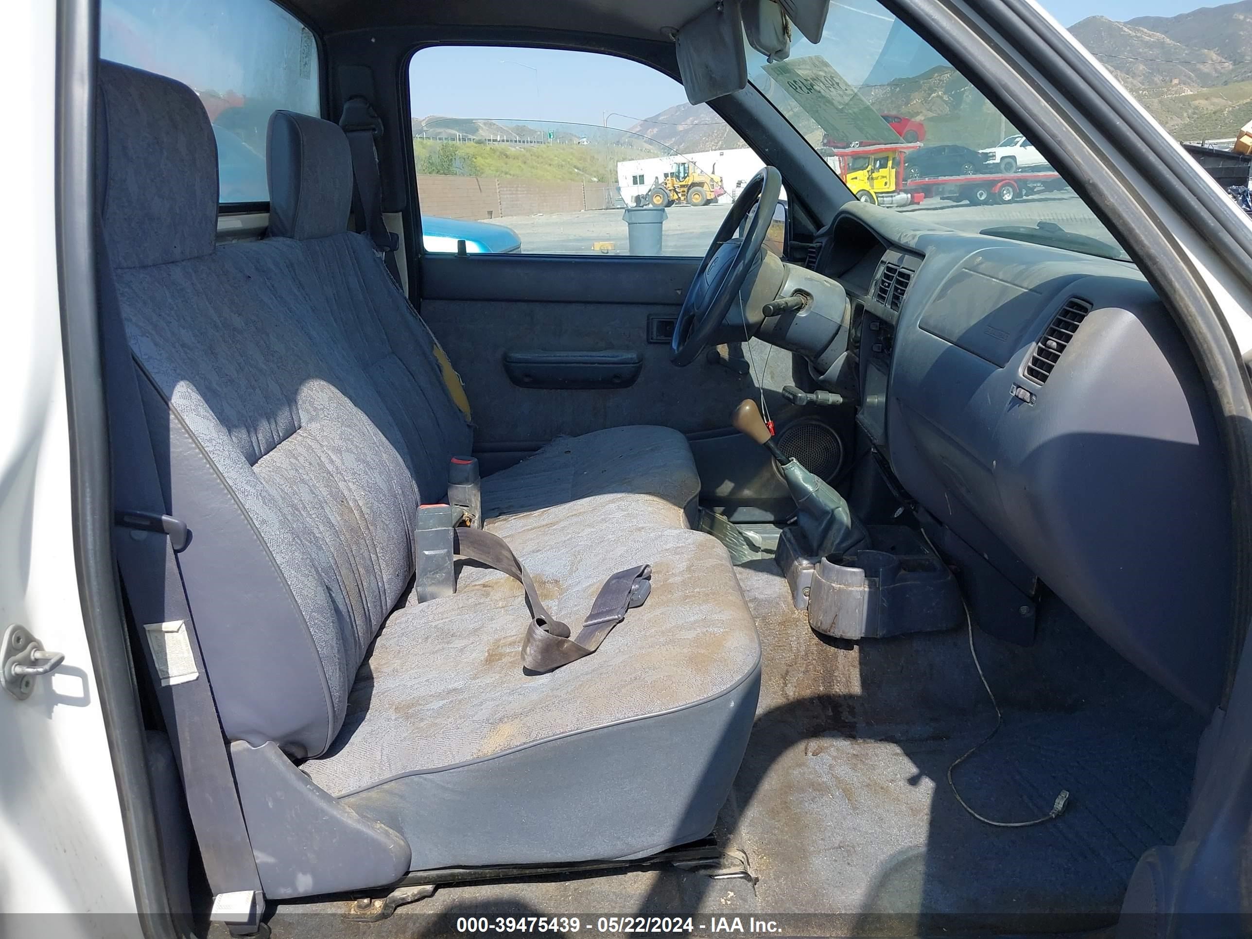 Photo 4 VIN: 4TANL42N3YZ581509 - TOYOTA TACOMA 