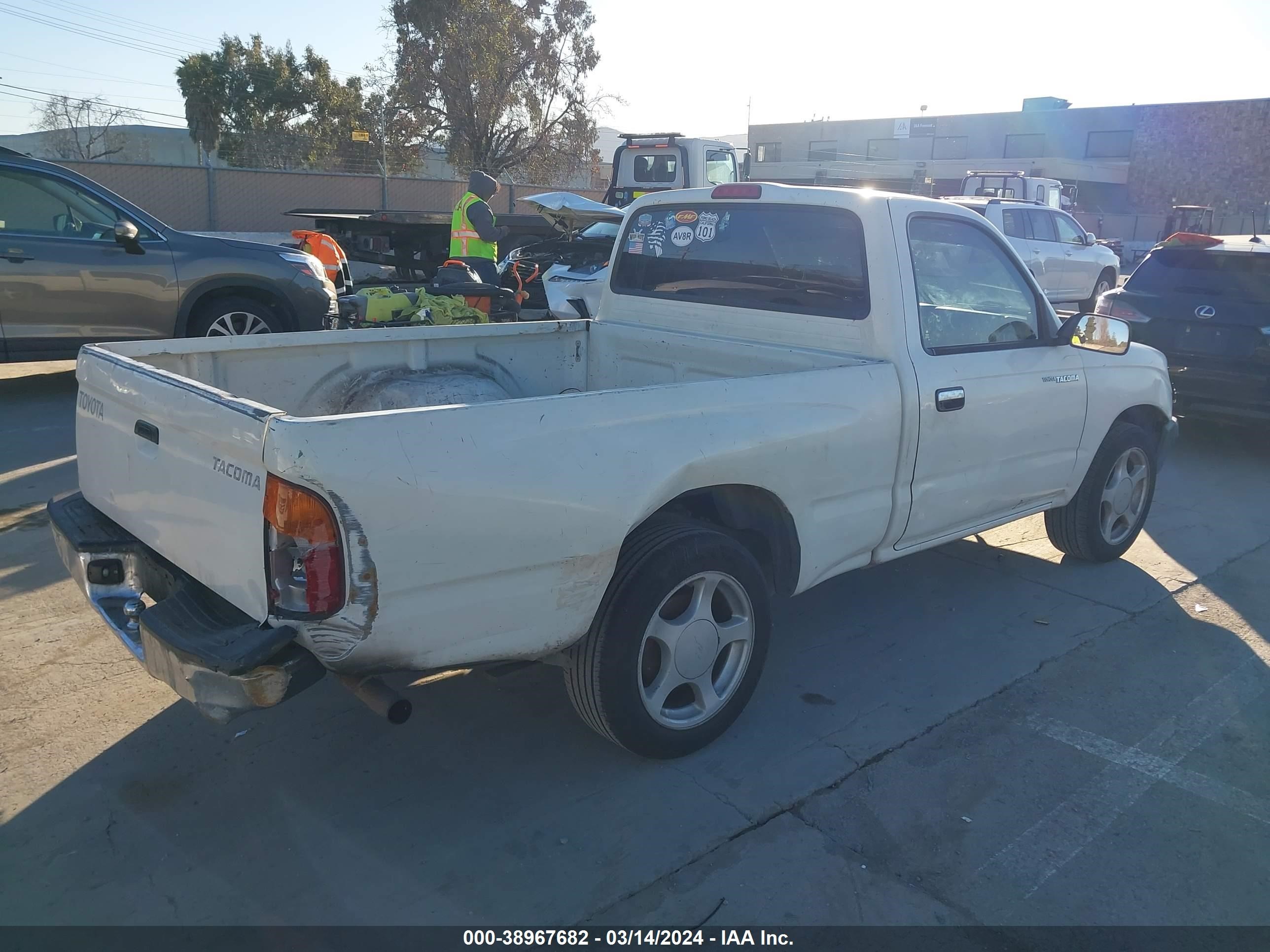 Photo 3 VIN: 4TANL42N4WZ053796 - TOYOTA TACOMA 