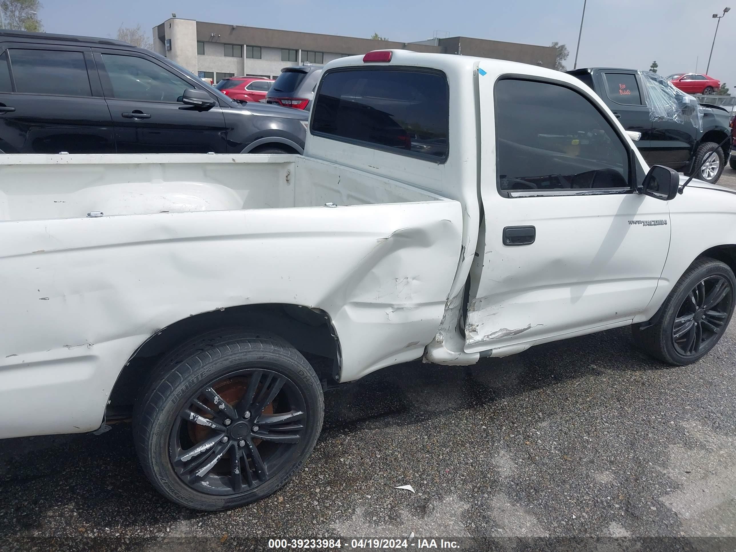 Photo 5 VIN: 4TANL42N7TZ113596 - TOYOTA TACOMA 