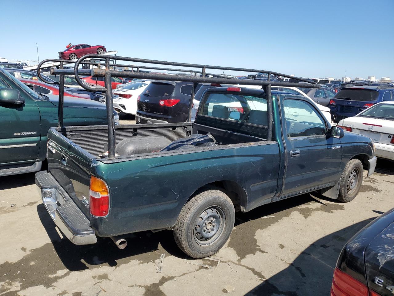 Photo 2 VIN: 4TANL42N8YZ599391 - TOYOTA TACOMA 