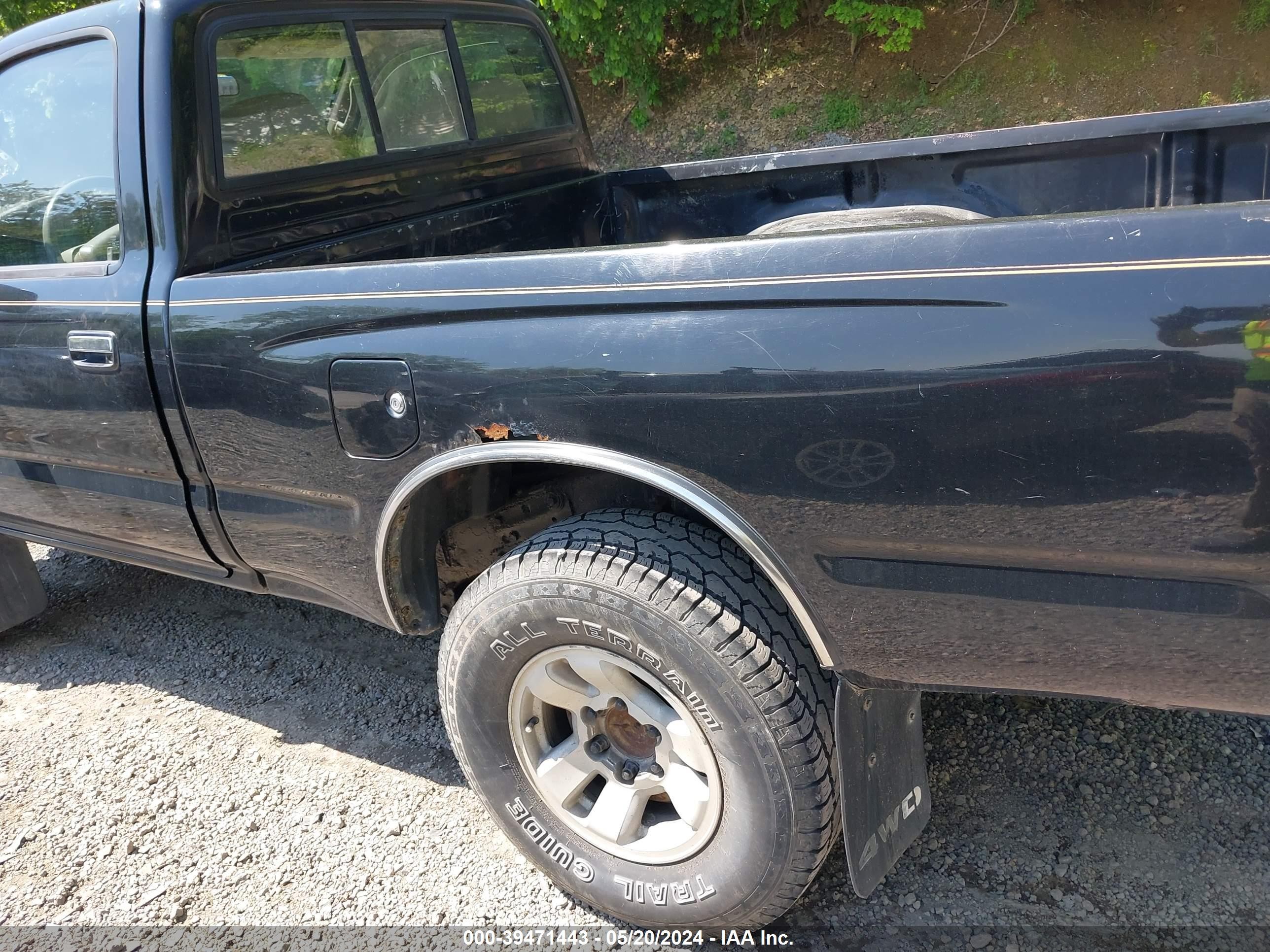 Photo 15 VIN: 4TAPM62N0XZ452045 - TOYOTA TACOMA 