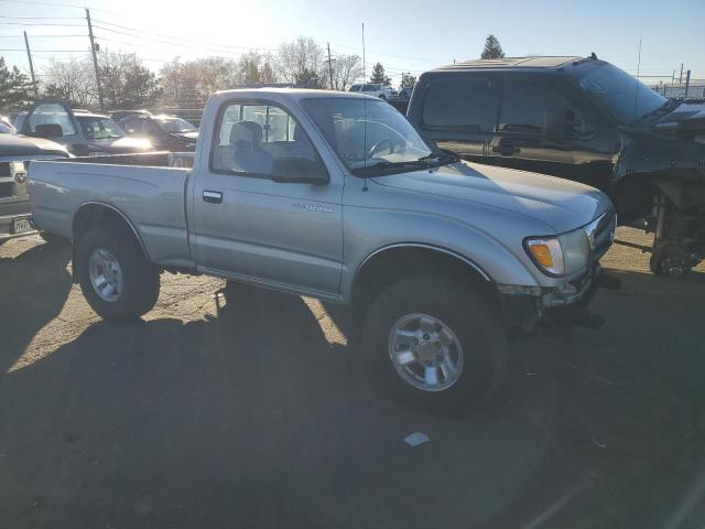 Photo 3 VIN: 4TAPM62N2YZ603128 - TOYOTA TACOMA 