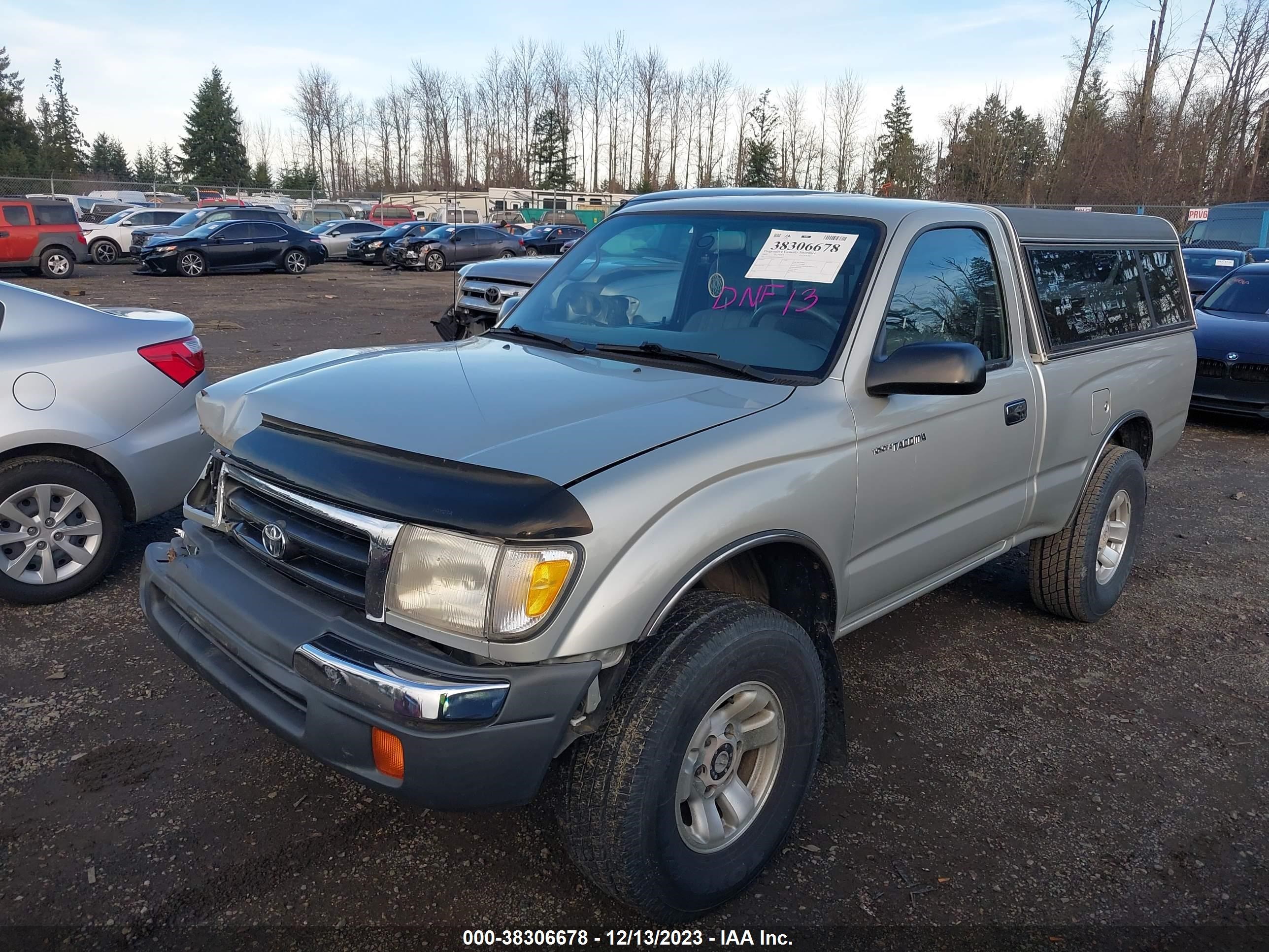 Photo 1 VIN: 4TAPM62N3YZ665427 - TOYOTA TACOMA 