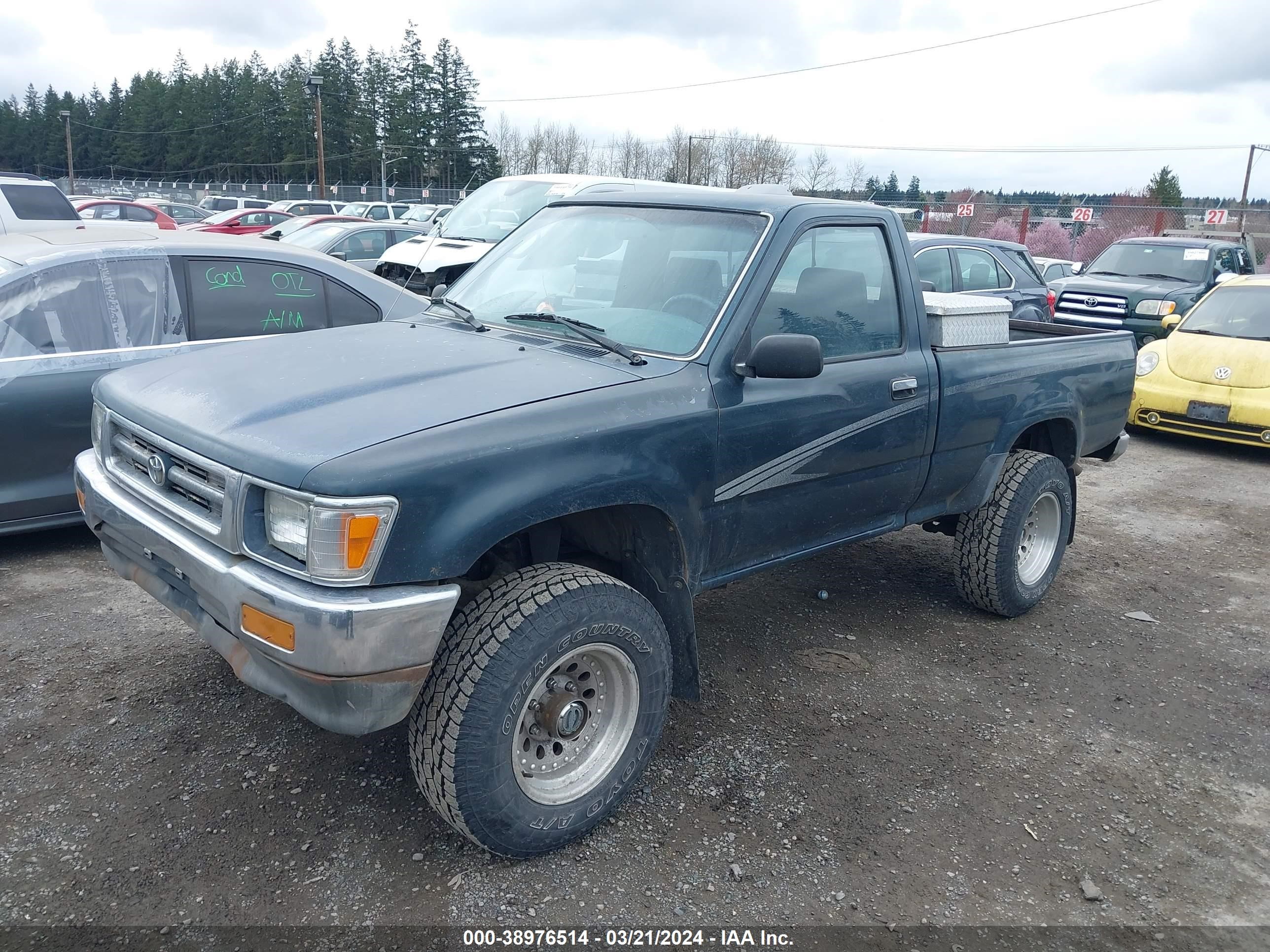 Photo 1 VIN: 4TARN01P1RZ161689 - TOYOTA PICKUP 