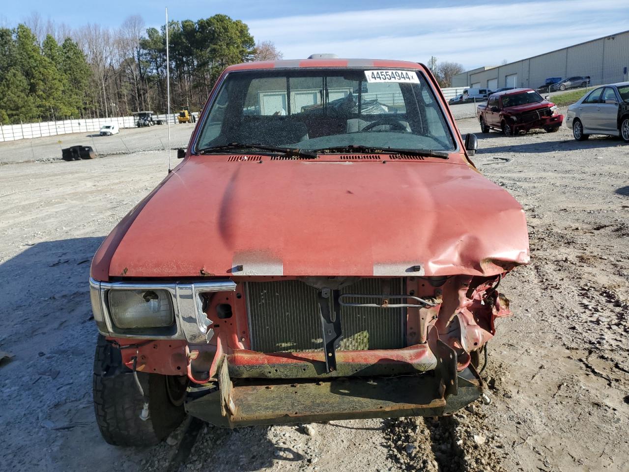 Photo 4 VIN: 4TARN01P1SZ314237 - TOYOTA PICKUP 